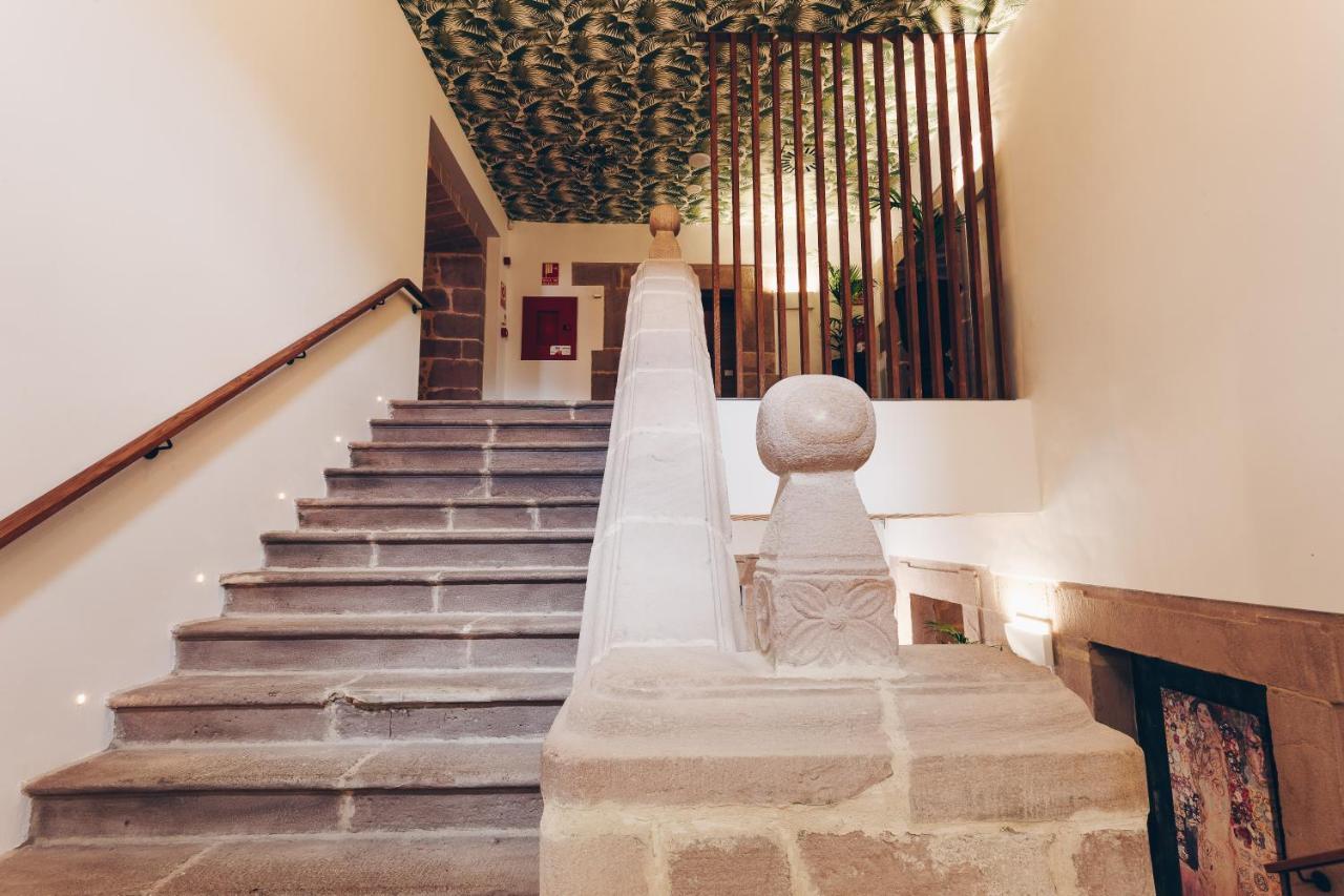 Hotel Arha Casona De Carmona à Carmona  Extérieur photo