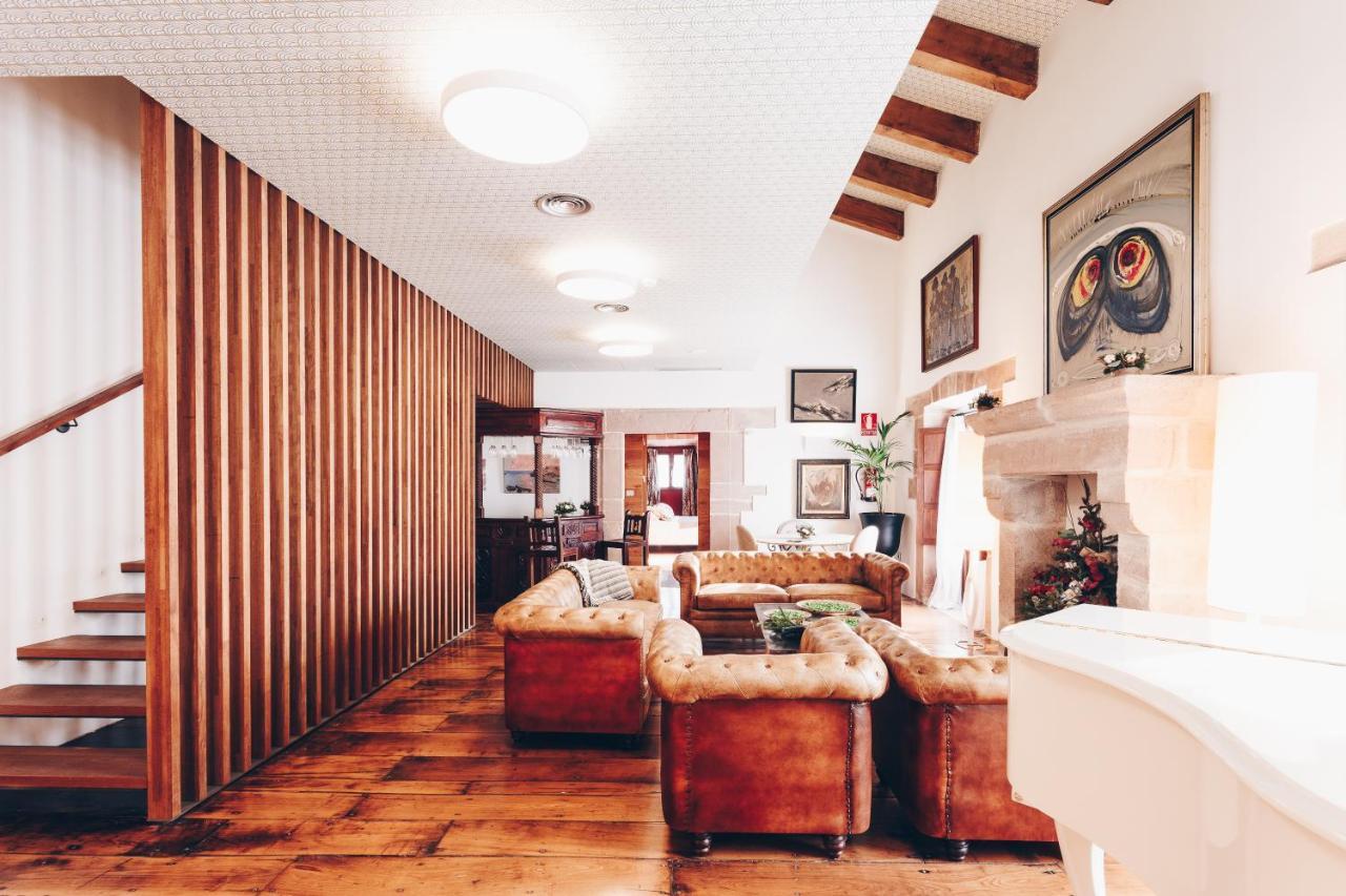 Hotel Arha Casona De Carmona à Carmona  Extérieur photo